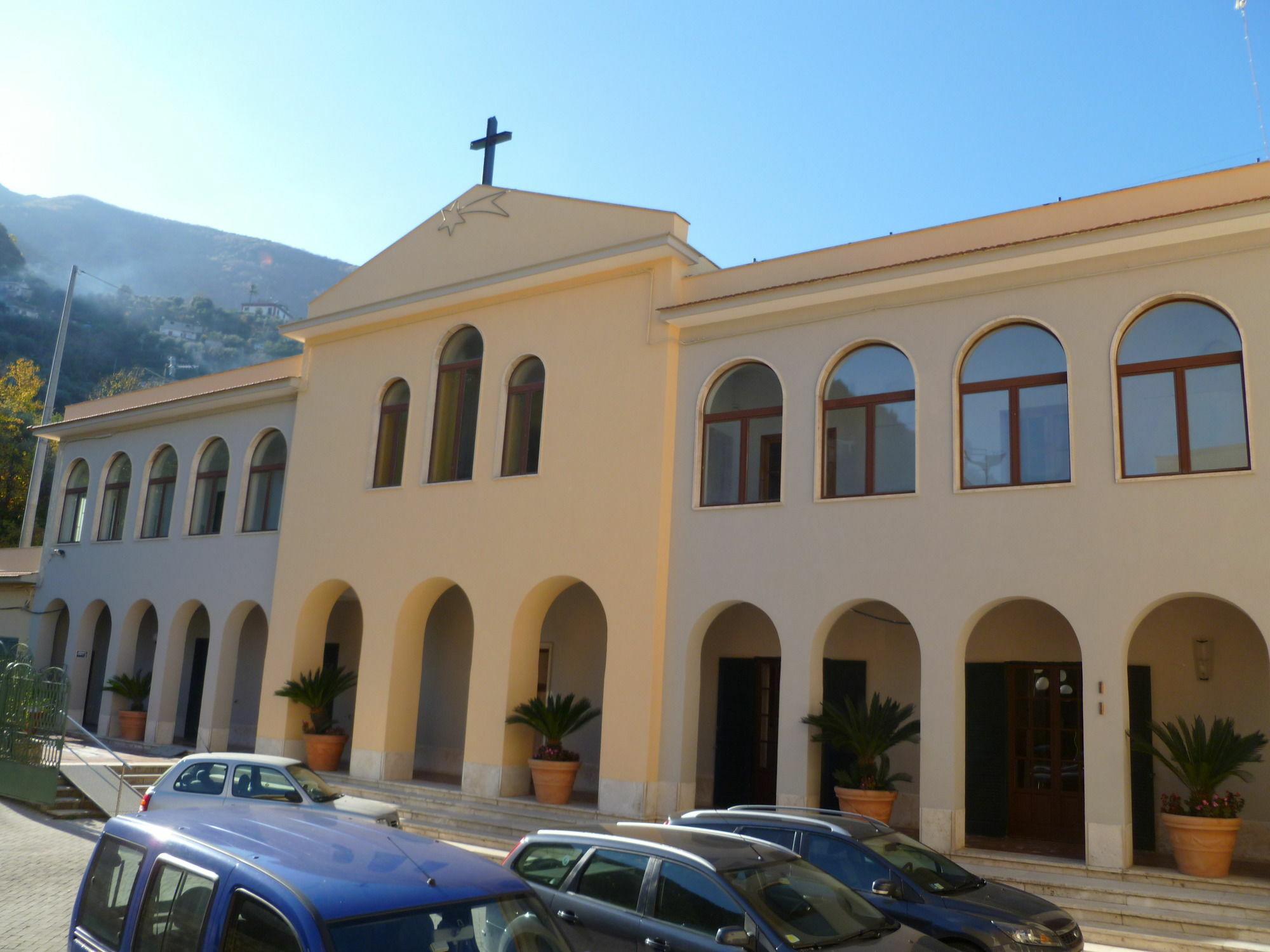 Отель Ancelle Sorrento - Casa D'Accoglienza Кастелламмаре-ди-Стабия Экстерьер фото